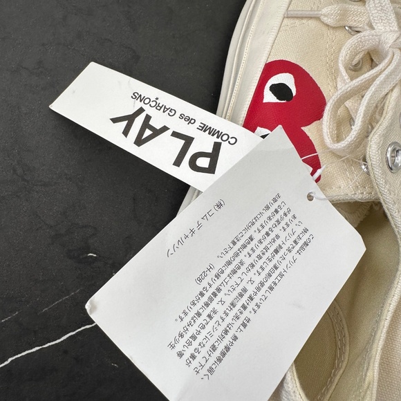 COMME DES GARCONS X CONVERSE PLAY SNEAKERS | NEW | SIZE 9 - Picture 3 of 9
